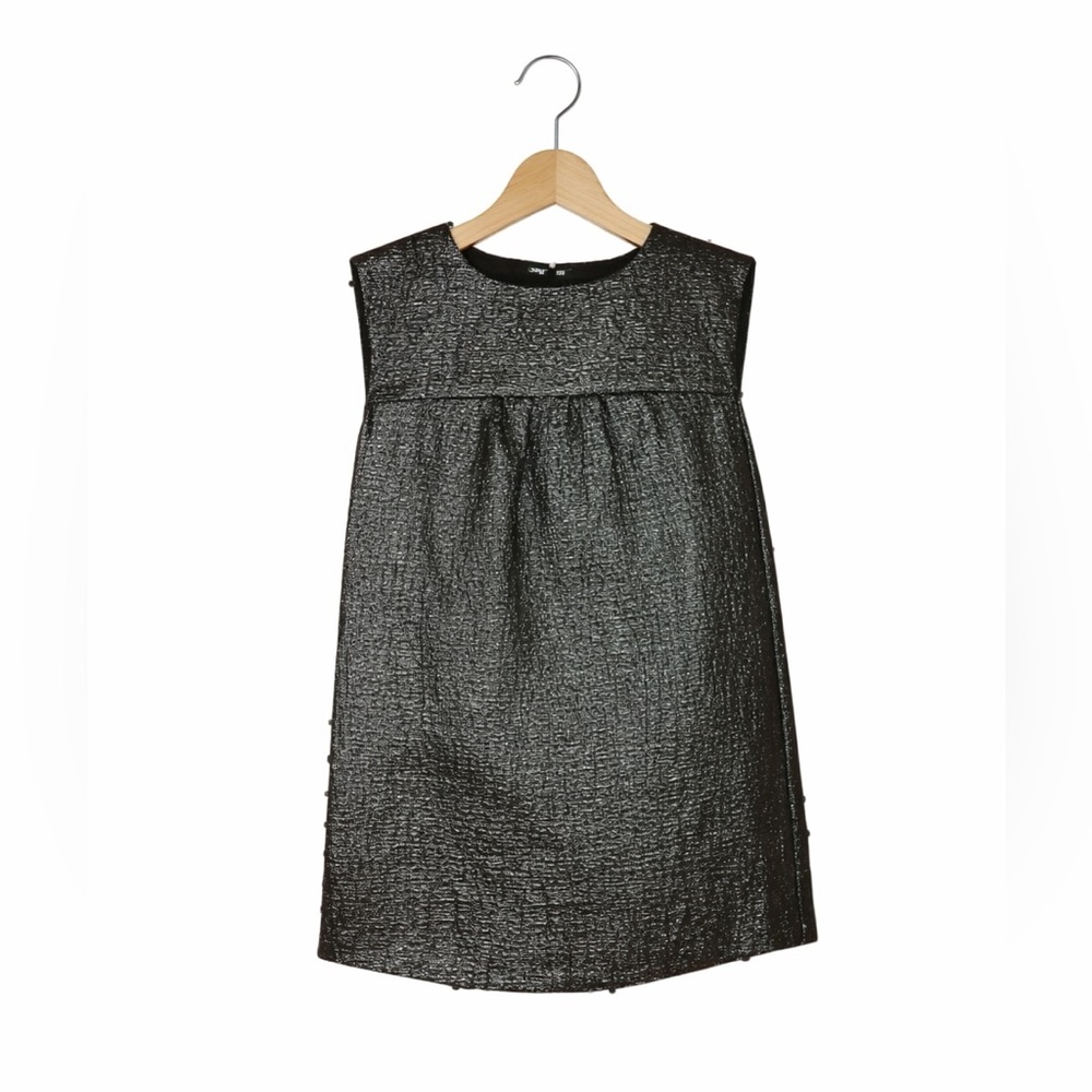 Gap Kids Shimmer Shift Dress. Great Condition . Size 4t
Great for the holidays!